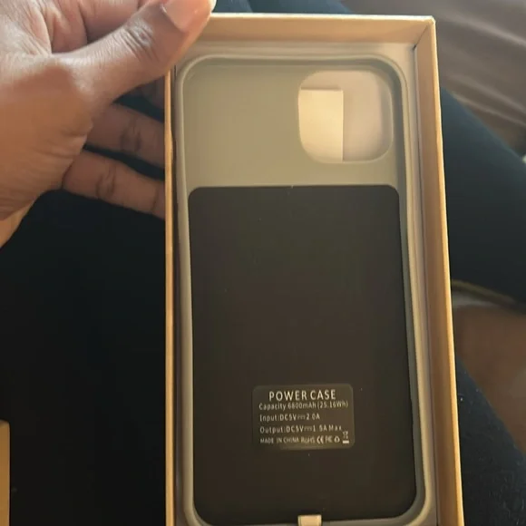 Iphone 15 plus Smart Battery Case